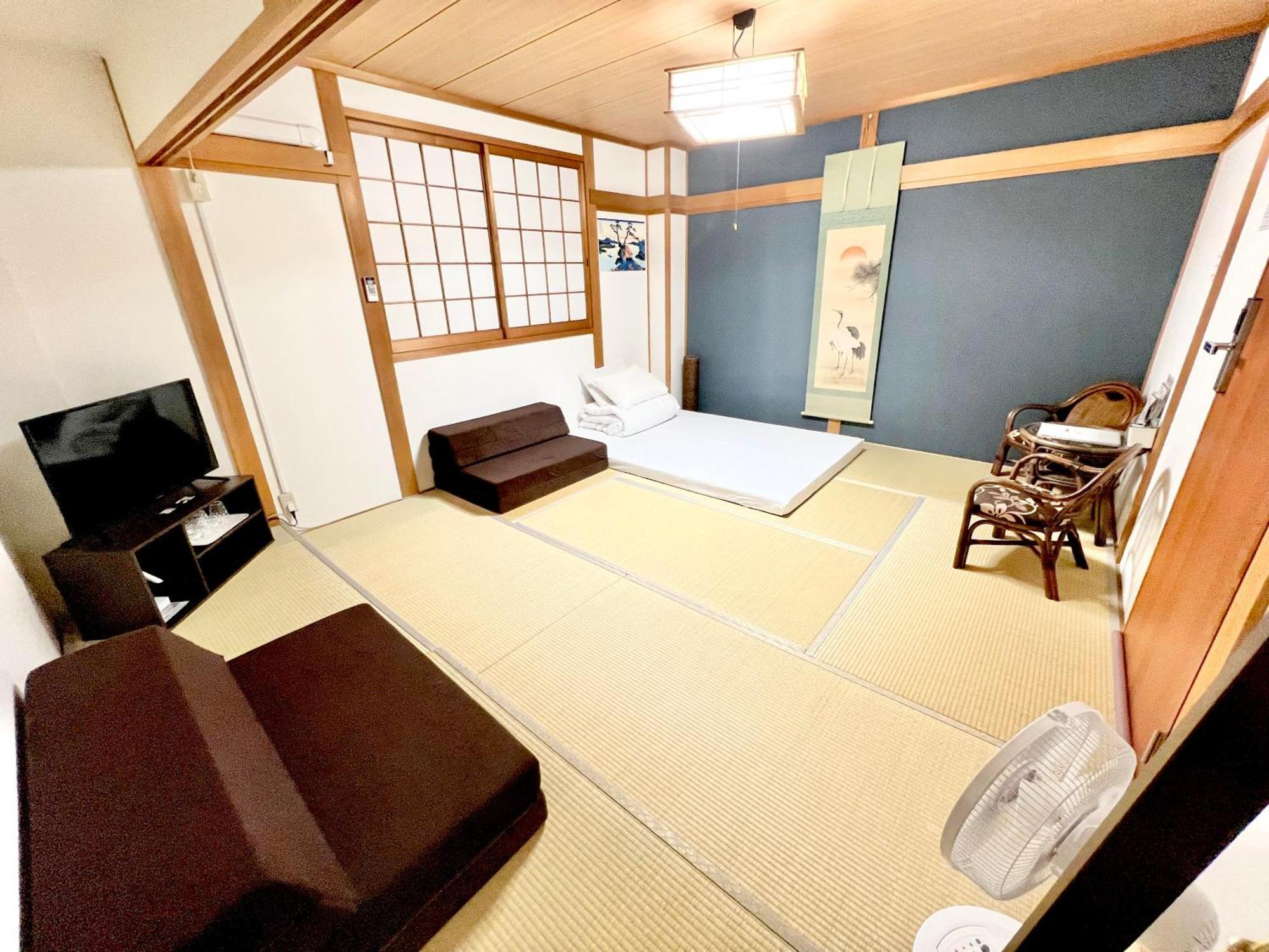 関空直行,駅3分一軒家guesthouse017大阪,3線利用,難波,心斎橋,道頓堀直行10分,奈良,Usj直行30分 Rom bilde